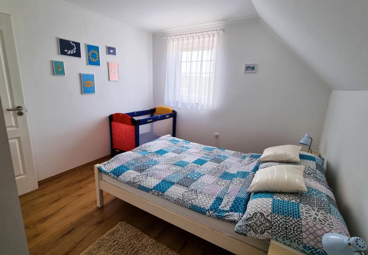 White Apartment Keszthely Luaran gambar
